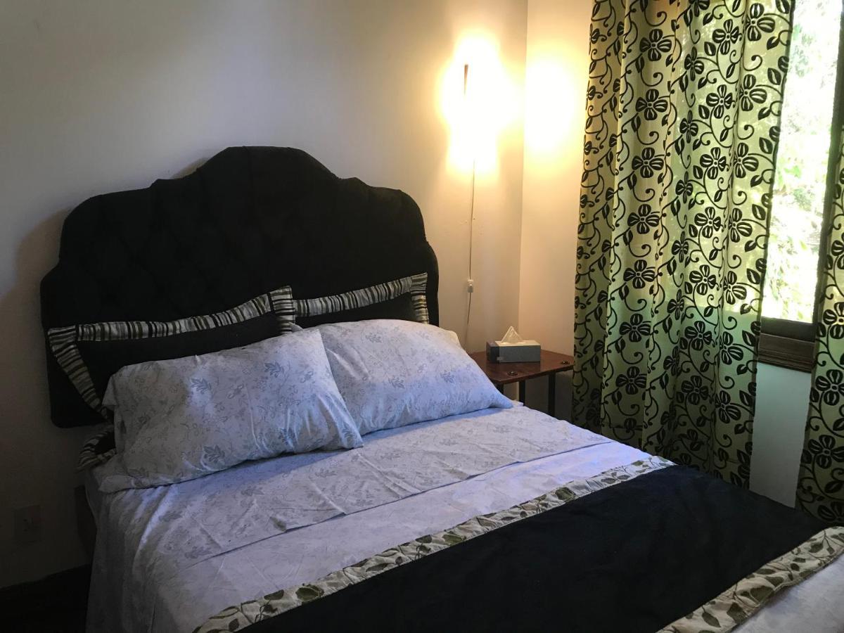 Cotton House De Labrador Bed & Breakfast ภายนอก รูปภาพ